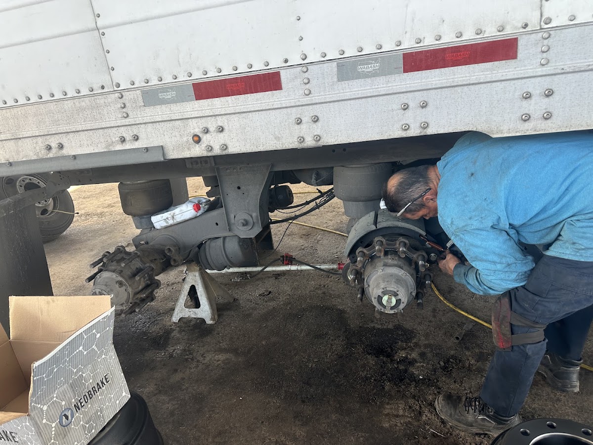 Heavy truck service Phoenix